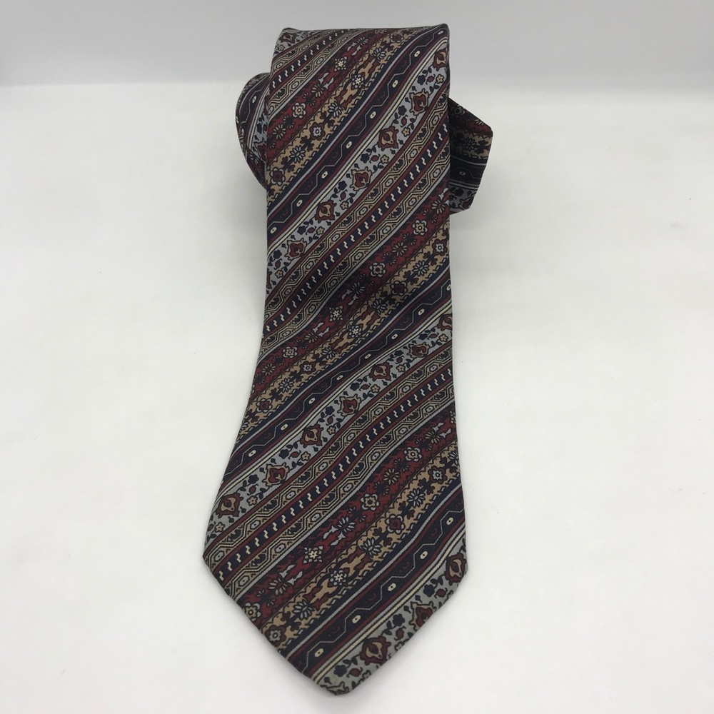 Vintage Oleg Cassini Necktie - Small Flowers